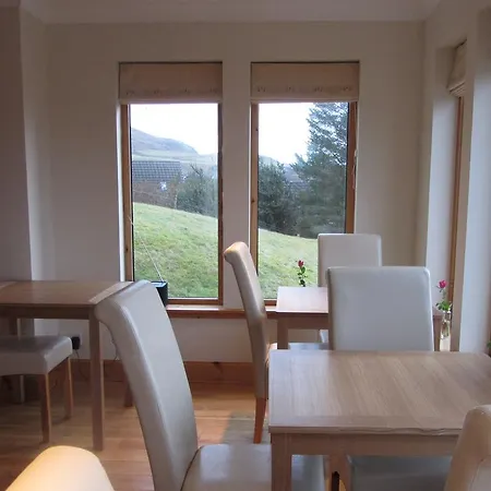 Seafar Bed & Breakfast-3
